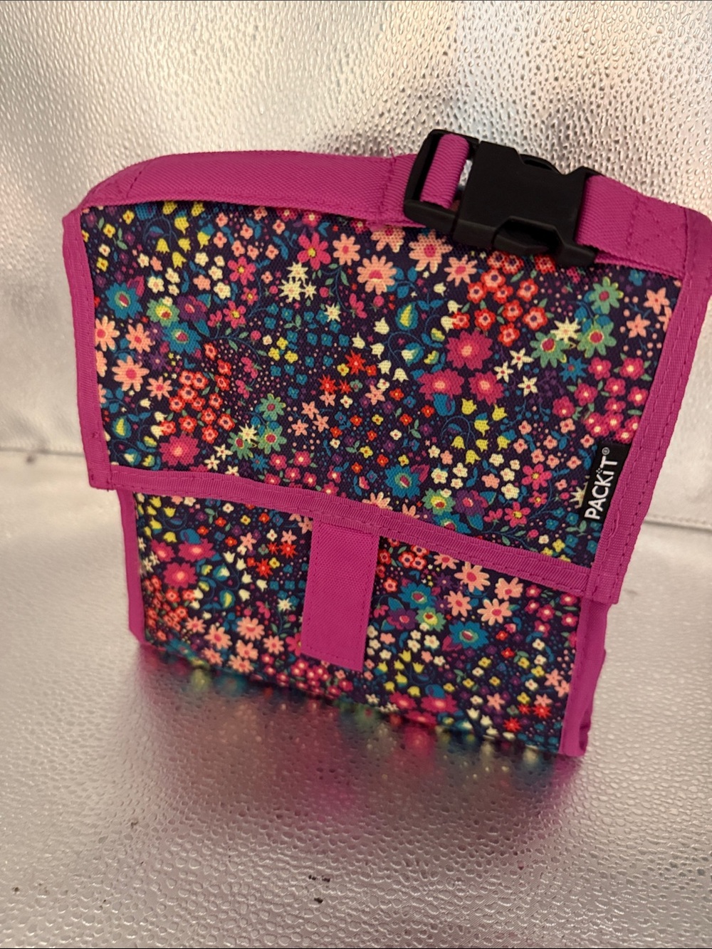 Pack it Freezable “Poppy Pink” lunch  cooler